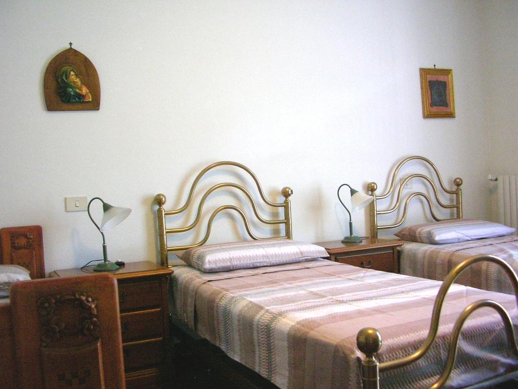 Villa Dei Romaniani Villaromagnano Bilik gambar